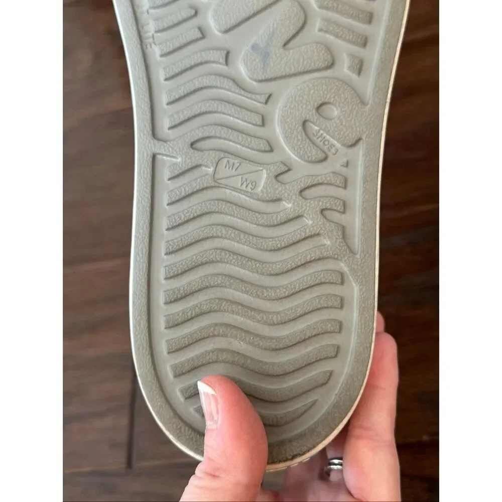 Native Jefferson Women’s Gray Slip on Shoes size 9 - Picture 5 of 5